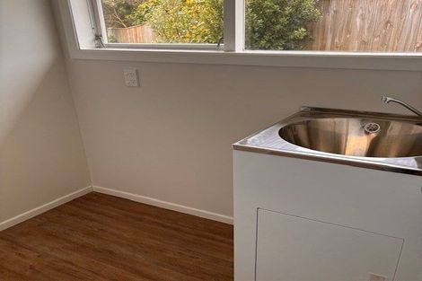 Photo of property in 18 Greenwood Place, Paraparaumu, 5032