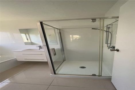 Photo of property in 2/1 Lyren Place, Half Moon Bay, Auckland, 2012