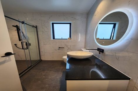 Photo of property in 7 Renata Crescent, Te Atatu Peninsula, Auckland, 0610