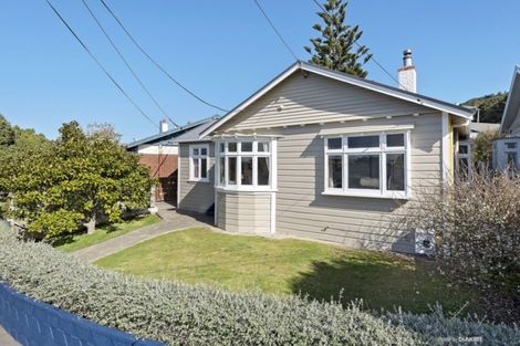 Photo of property in 55 Palm Avenue, Lyall Bay, Wellington, 6022