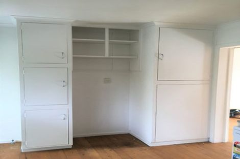 Photo of property in 3/10a Fenwick Avenue, Milford, Auckland, 0620