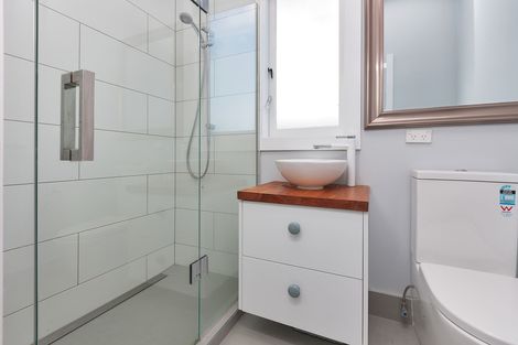 Photo of property in 23 Brandon Road, Glen Eden, Auckland, 0602