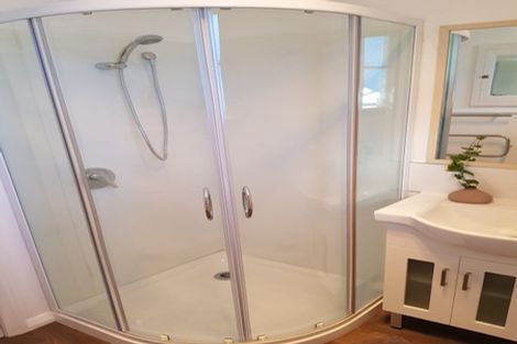 Photo of property in 39 Auburn Avenue, Upper Riccarton, Christchurch, 8041