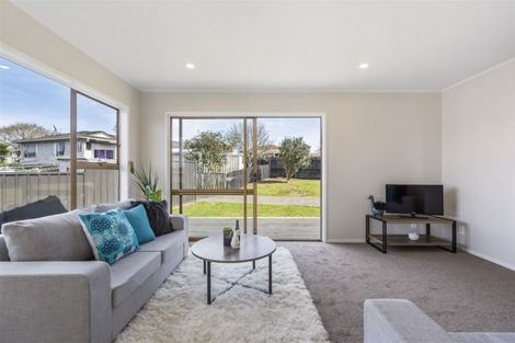 Photo of property in 1/14 Catkin Crescent, Papatoetoe, Auckland, 2025