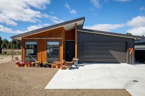 Photo of property in 7 Gards Place, Alexandra, 9320
