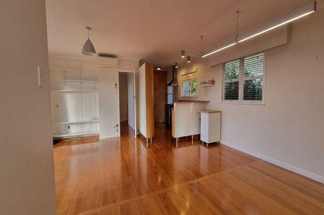 Photo of property in 17 Bevyn Street, Castor Bay, Auckland, 0620