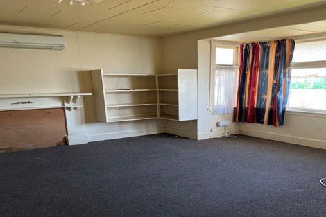 Photo of property in 17 Snelson Street, Palmerston North, 4410