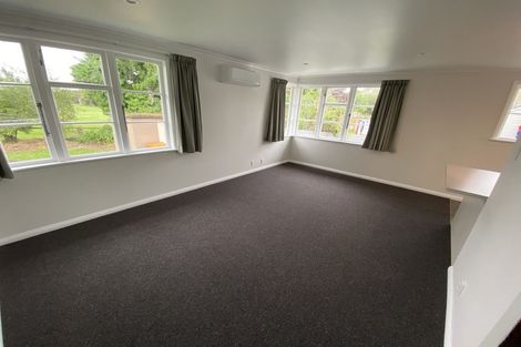 Photo of property in 164-166 Vogel Street, Roslyn, Palmerston North, 4414