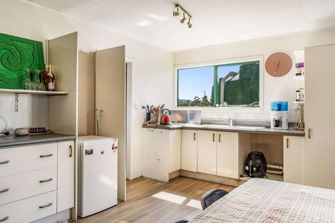 Photo of property in 37 Banks Street, Tolaga Bay, 4077