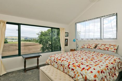 Photo of property in 400 Porangahau Road, Waipukurau, 4282