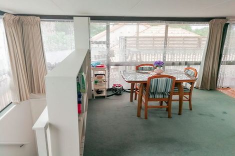 Photo of property in 1/56 Roberts Road, Glenfield, Auckland, 0629