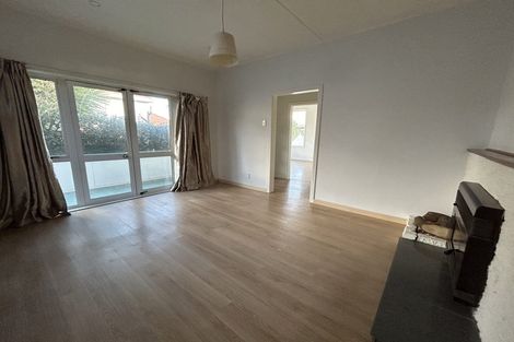 Photo of property in 53 Routley Drive, Glen Eden, Auckland, 0602