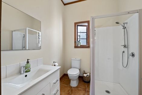 Photo of property in 1017 Main North Road, Onaero, Waitara, 4383