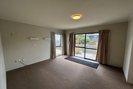 Photo of property in 1050 Papamoa Beach Road, Papamoa Beach, Papamoa, 3118