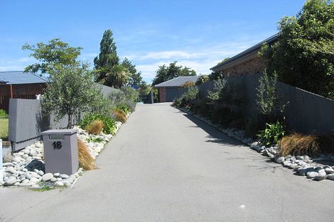 Photo of property in 16 John Morel Place, Parklands, Christchurch, 8083