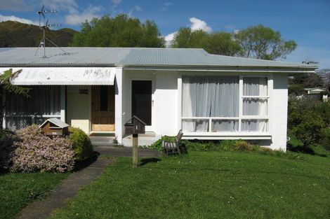 Photo of property in 4/34-36 Rossiter Avenue, Waterloo, Lower Hutt, 5011