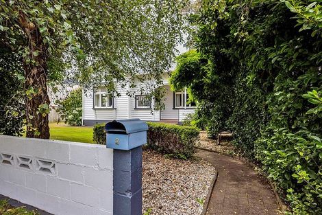 Photo of property in 2 Morrissey Street, Hawera, 4610