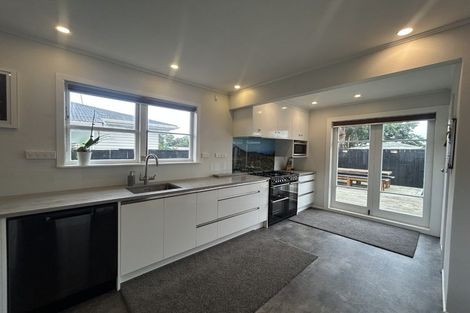 Photo of property in 50 Graham Street, Levin, 5510