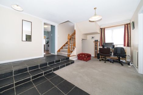 Photo of property in 44 Chelwood Street, Takaro, Palmerston North, 4412