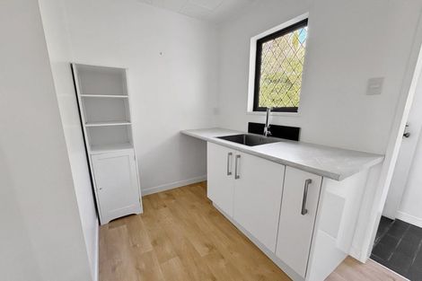 Photo of property in 1 Iwiroa Terrace, Durie Hill, Whanganui, 4500