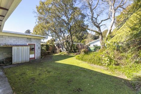 Photo of property in 9 Tawa Street, Inglewood, 4330