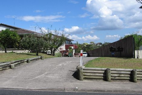 Photo of property in 1/31 Cliff Road, Torbay, Auckland, 0630
