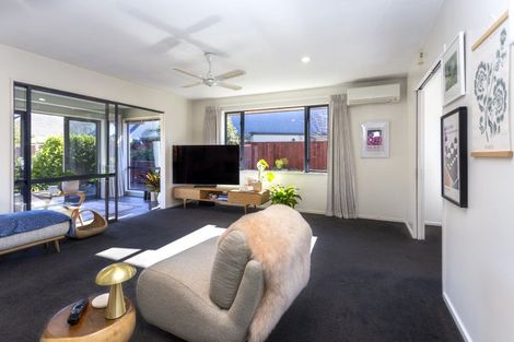 Photo of property in 52b Cutts Road, Russley, Christchurch, 8042