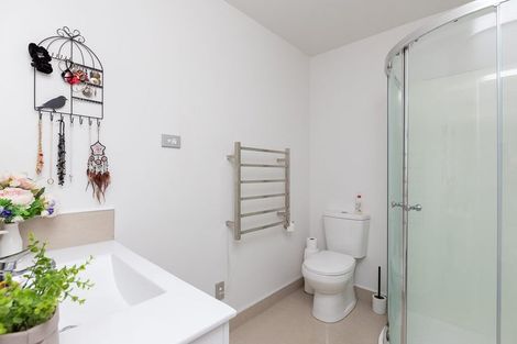 Photo of property in 4u2 Littler Place, Hamilton East, Hamilton, 3216