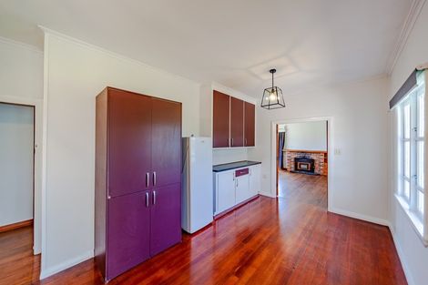 Photo of property in 83 Racecourse Road, Waipukurau, 4200