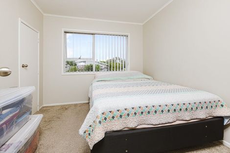 Photo of property in 3 Ilford Crescent, Mangere, Auckland, 2022