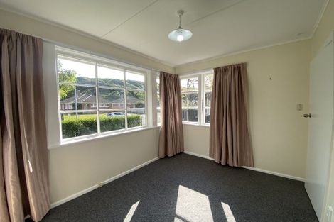 Photo of property in 99 Hewer Crescent, Naenae, Lower Hutt, 5011