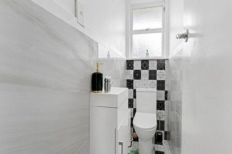 Photo of property in 5 Tui Crescent, Manurewa, Auckland, 2102