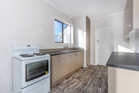 Photo of property in 17 Riley Crescent, Woolston, Christchurch, 8023