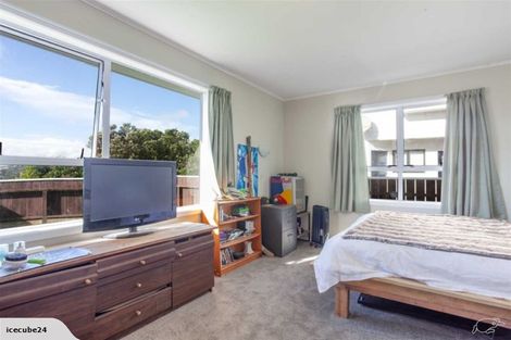 Photo of property in 171 Broderick Road, Johnsonville, Wellington, 6037