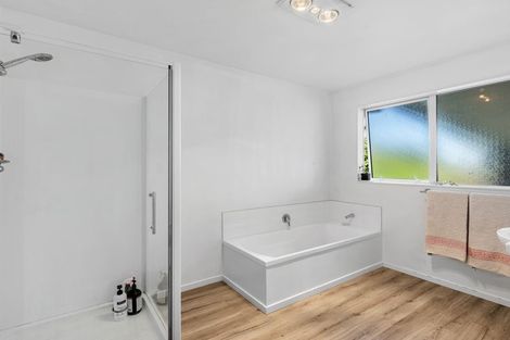 Photo of property in 36 Bridge Street, Coalgate, 7673