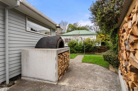 Photo of property in 18a Burma Road, Khandallah, Wellington, 6035