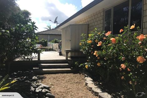 Photo of property in 11 Starlight Cove, Hobsonville, Auckland, 0618