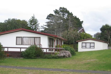 Photo of property in 60 Pauanui Boulevard, Pauanui, Hikuai, 3579