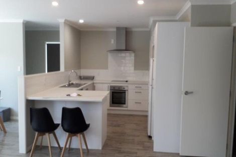 Photo of property in 330a Grenada Street, Papamoa Beach, Papamoa, 3118