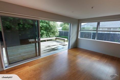 Photo of property in 73 Withells Road, Avonhead, Christchurch, 8042