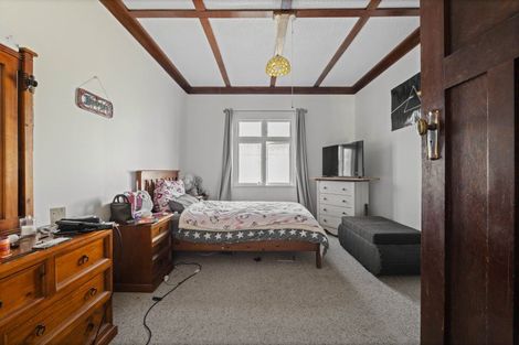 Photo of property in 32 Bedford Street, Eltham, 4322