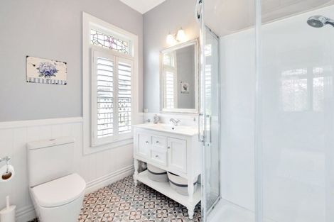 Photo of property in 297 Inland Road, Helensville, 0875