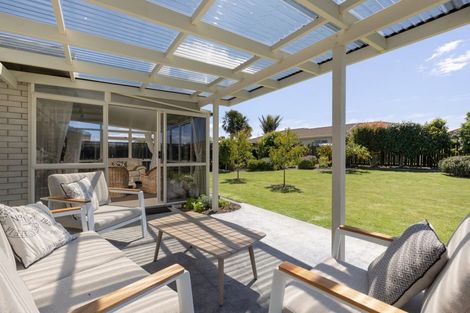 Photo of property in 10 Azalea Dell, Mount Maunganui, 3116