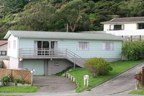 Photo of property in 66 Omapere Street, Whitby, Porirua, 5024