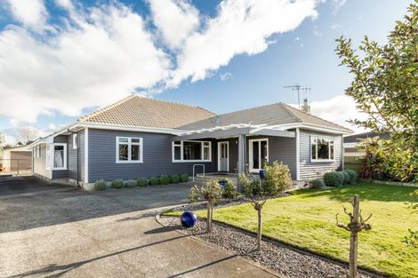 Photo of property in 52 Auckland Road, Greenmeadows, Napier, 4112
