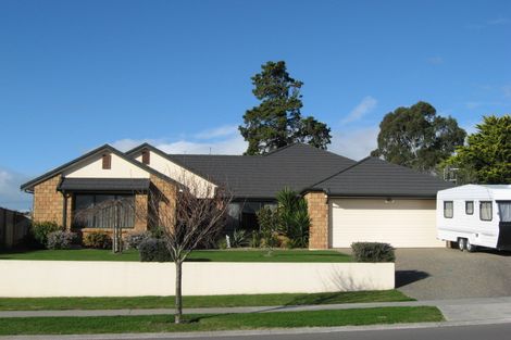 Photo of property in 10 Palmbrook Avenue, Havelock North, 4130