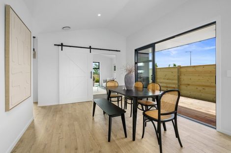 Photo of property in 74 Hugo Shaw Drive, Cambridge, 3434