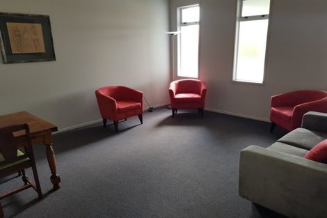 Photo of property in 373 Broadway, Stratford, 4332