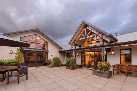Photo of property in 117 Riverbank Road, Wanaka, 9382