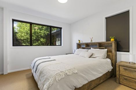 Photo of property in 1 Norfolk Road, Waipahihi, Taupo, 3330